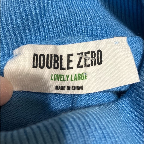 NWT!!
Double Zero Women'sTextured Mock Neck Pullover Sweater - Picture 2 of 6